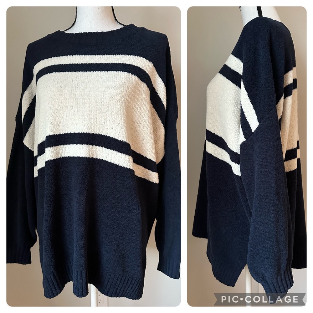 American Eagle sweater size medium